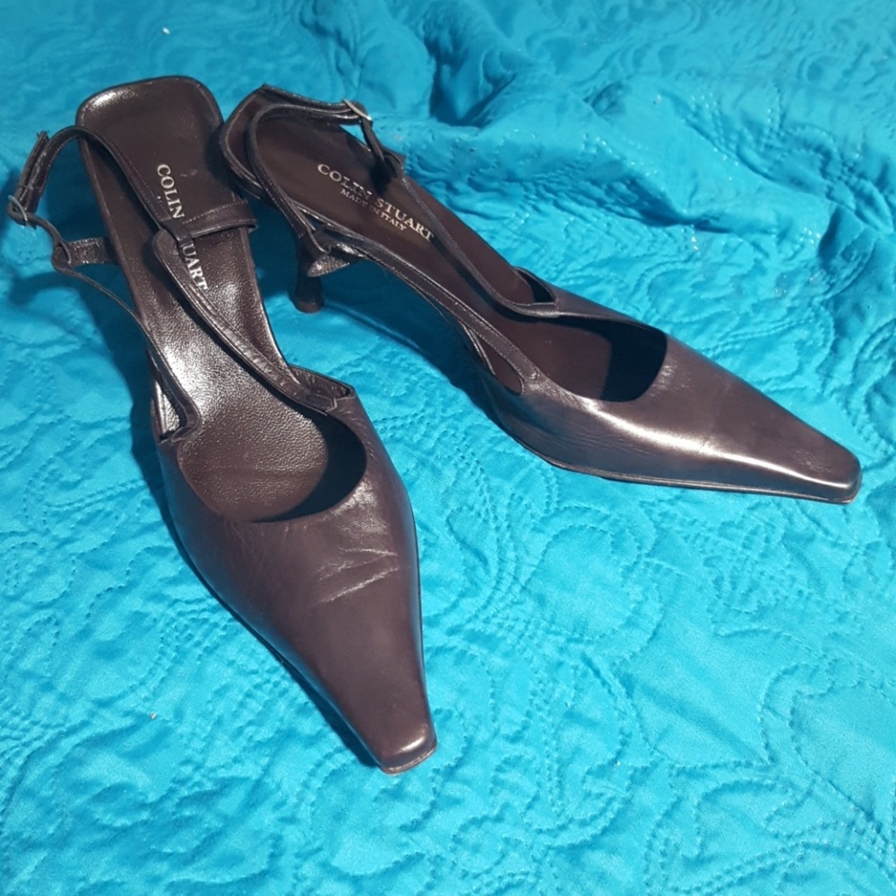 Leather brown pointy heels! 💗😁